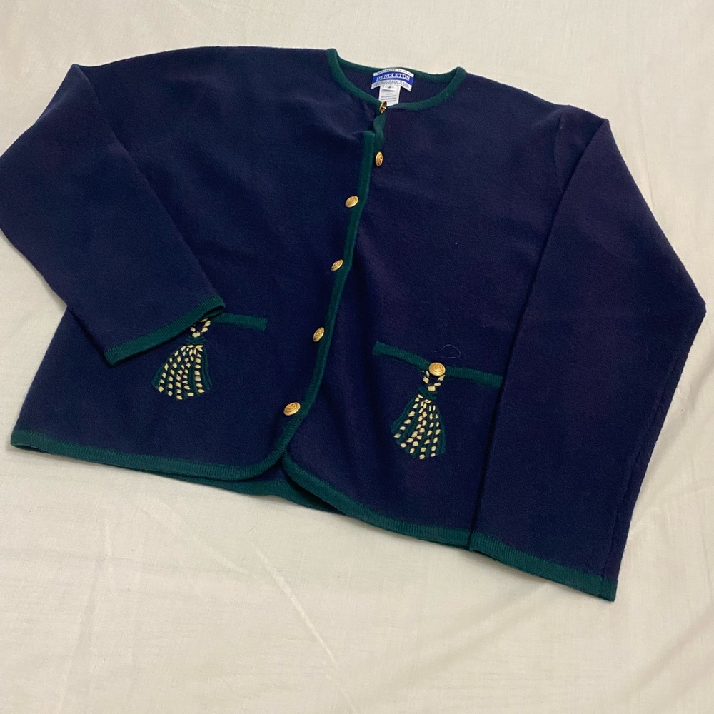 Pendleton Women’s Cardigan with front pockets